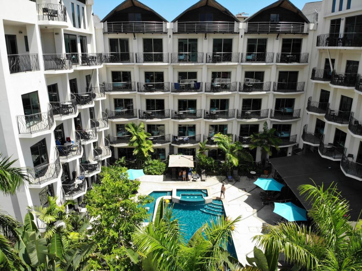 Pacific Suites Boutique Hotel And Bistro ハコ エクステリア 写真